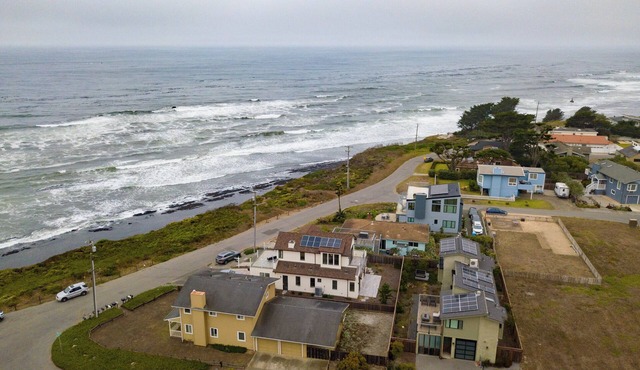 Coastal Modern Beachside Home