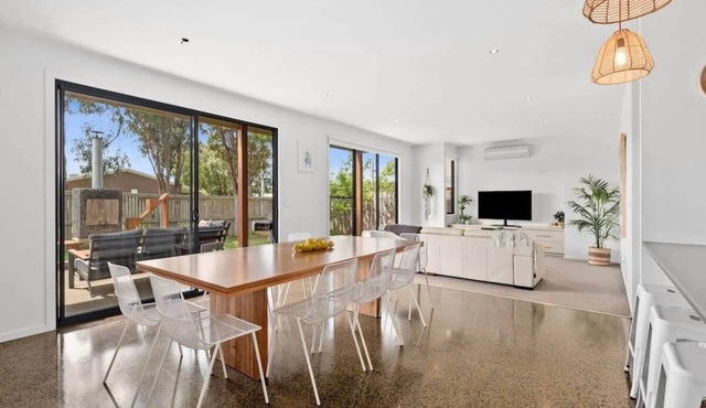 Coastal Oasis: Barwon Heads Pet-Friendly Getaway