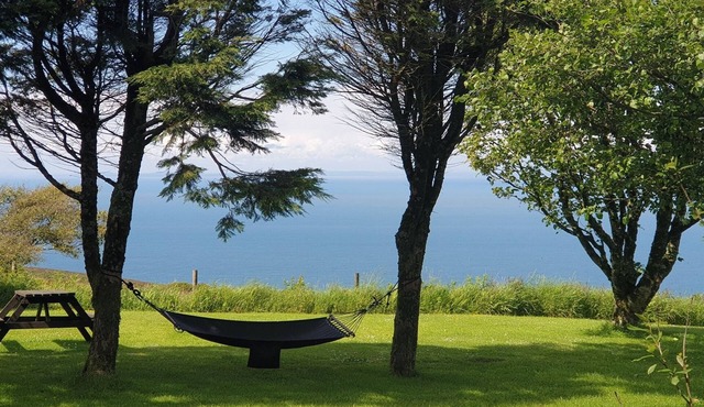 Coastal Path Cottage Stunning Sea Views and very dog friendly in North Devon