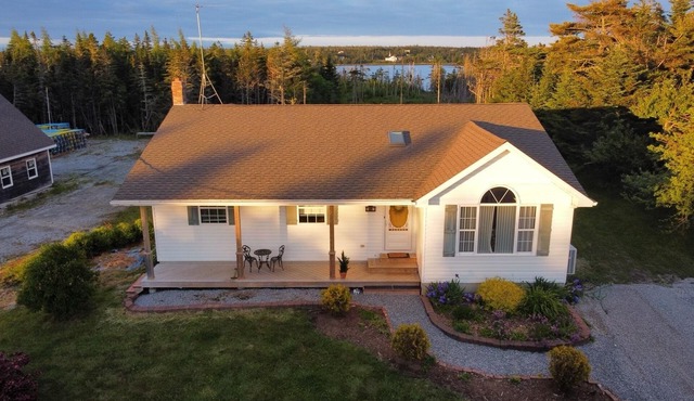 Coastal pet friendly cottage for the whole family