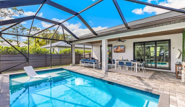 Coastal Pool Retreat | Minutes to Bonita Beach