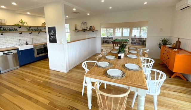 Coastal Retreat w/Farm Views sleeps 24