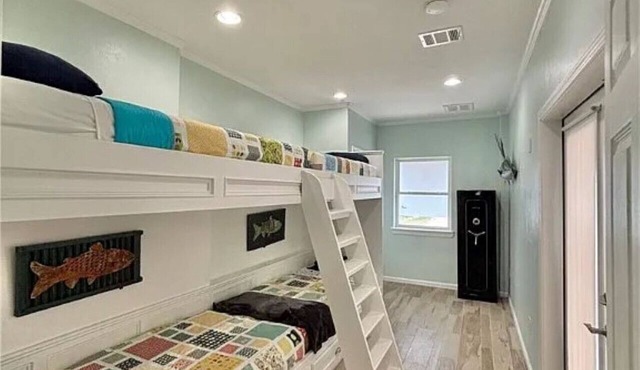 Coastal Retreat | ICW Views, Sleeps 12