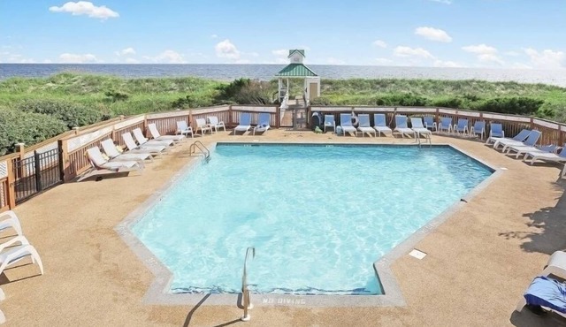 Coastal Retreat Minutes from the Beach/Oak Island and Historic Southport