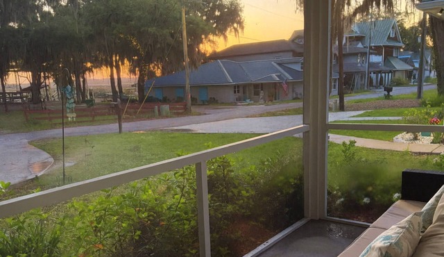 Coastal Retreat Near Golf & Deep Water in Shellman Bluff | Screened Porch