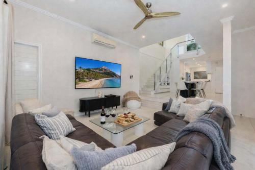 Coastal Retreat Pet Friendly in Townsville