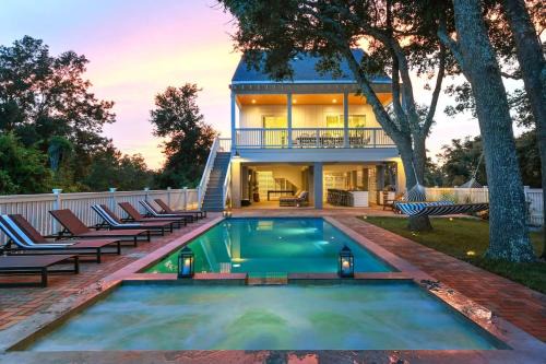 Coastal Retreat with Heated Pool Spa & Game Room
