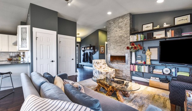 Coastal Retreat with Pool and Cheerful Vibes