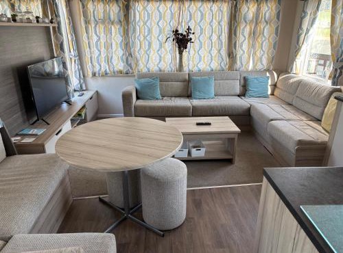 Coastal Serenity Escape Clarach Bay Sea Viev Modern 2019 model No Pets