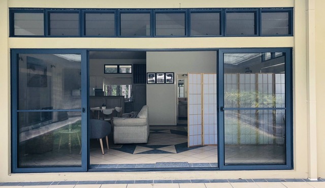 Coastal Serenity near Avoca Beach with pool