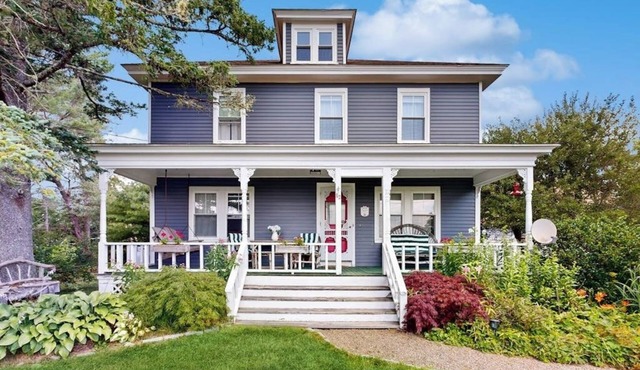 Coastal Serenity Retreat with Ocean Views, Spacious Porch and Modern Comforts