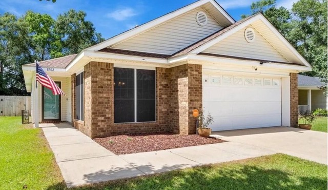 Coastal Stay in Mobile Bay
