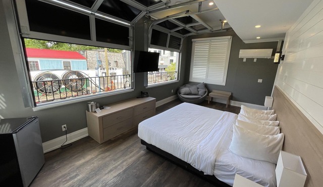 Coastal Suites(All Rooms 1-3), Grand Bend
