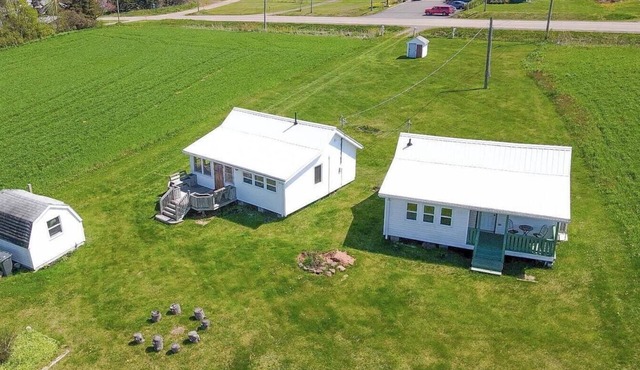 Coastal Trail Cottages - Bayberry Cottage