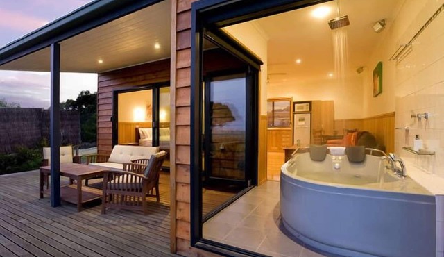 Coastal View Cabins, Luxury Spa Cabins, Wilsons Promontory