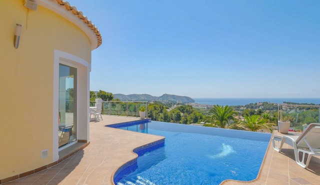 Coastal Villa with Pool