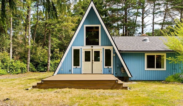 Coastal Woodlands A-Frame Sanctuary