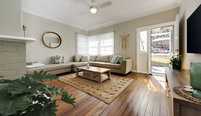 Coastal107 On Gregory