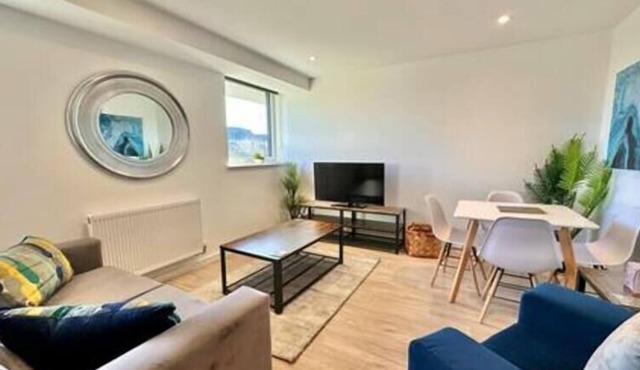 Coates House one bed, with SB - Nailsea