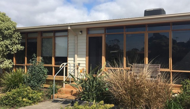 Coatsworth Holiday House by the Sea