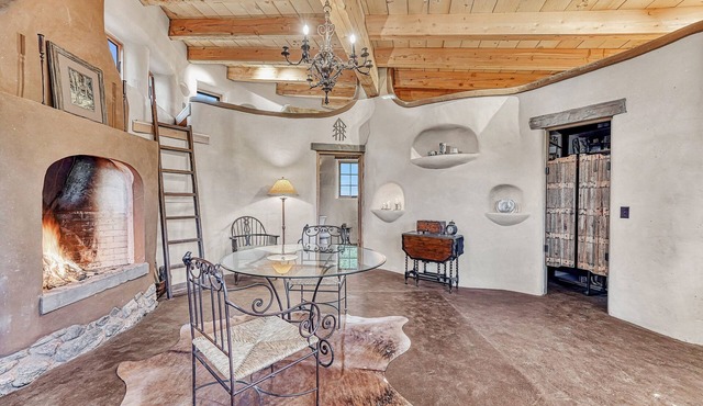 Cob Cottage Getaway