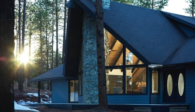 Cobalt Cabin Gateway to Grand Canyon Sedona & More