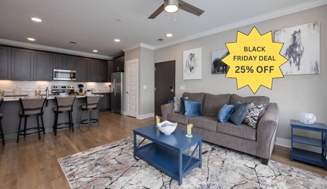 Cobalt Mustang - 2 Bedroom Condo - 2 Mins To TSU