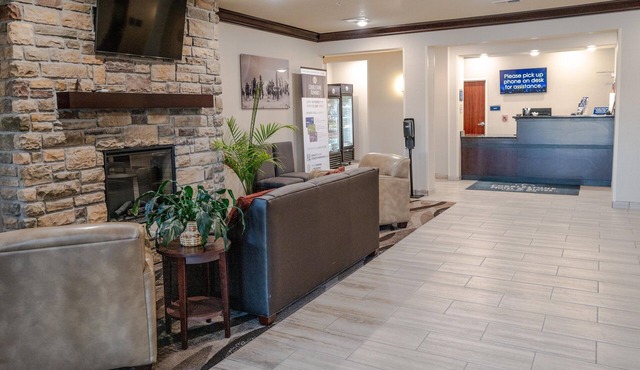 Cobblestone Hotel & Suites - Lamar