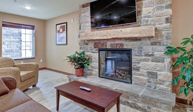 Cobblestone Hotel & Suites – Pulaski/Green Bay