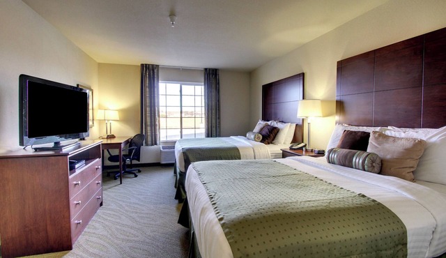 Cobblestone Hotel & Suites - Wayne