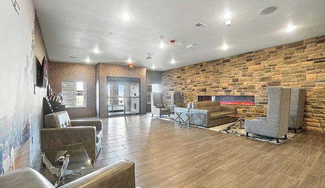 Cobblestone Hotel & Suites-Bellefontaine