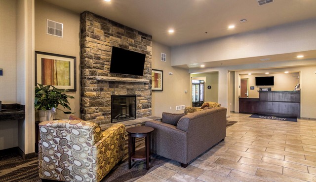 Cobblestone Inn & Suites - Barron