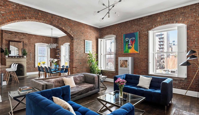 Cobblestone Manor by Rove Travel | PH w/Outdoor Spaces
