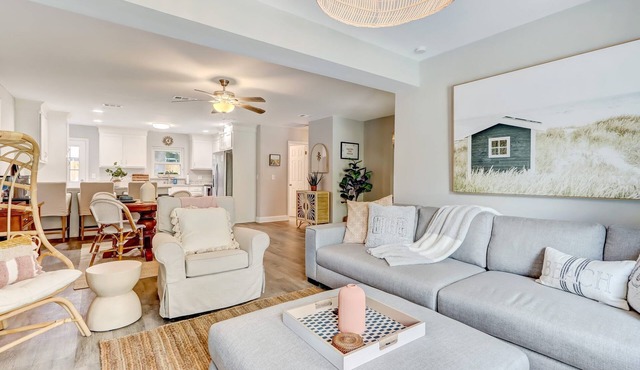 Cobia Cottage by the Sea - Brand New Putting Green and Peloton!