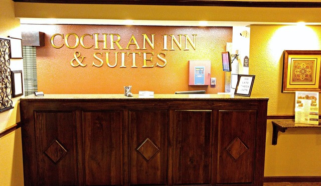 Cochran Inn & Suites