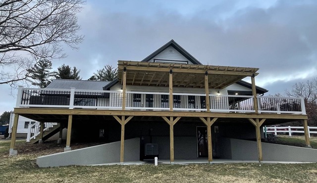 Coco Brothers’ Farmhouse