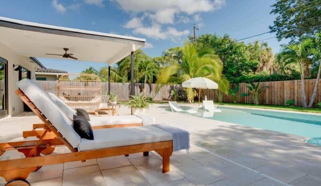 Coco Loco Oasis w/Saline Pool Near Deerfield Beach