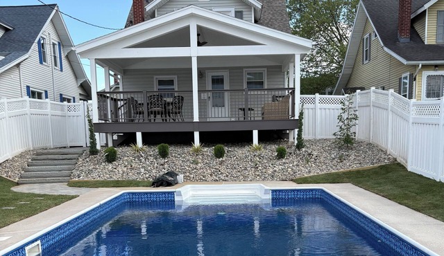 Cocoa Cottage with a Private in-Ground Pool
