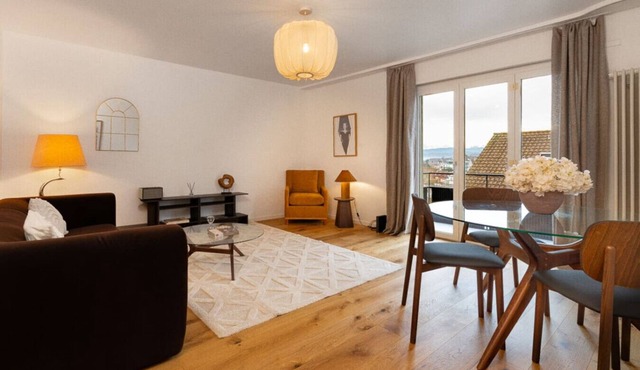 Cocoa Suite - 2 BR - free parking
