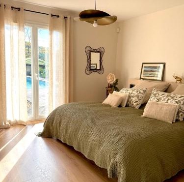 Cocon de Verdure Suite avec piscine & lit King Size 2mx2m proche Agen Nérac Villeneuve
