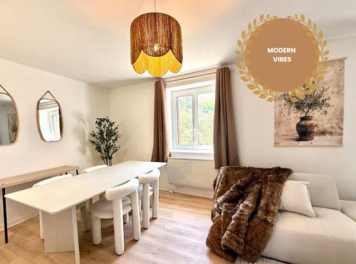 Cocon lumineux - direct Geneva - Gare Bellegarde