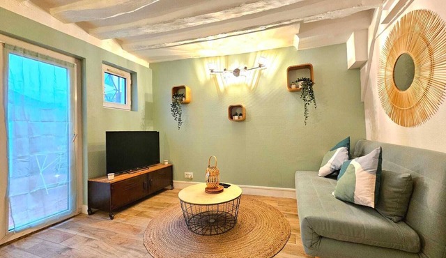 Cocon Urbain au Cœur de Nemours