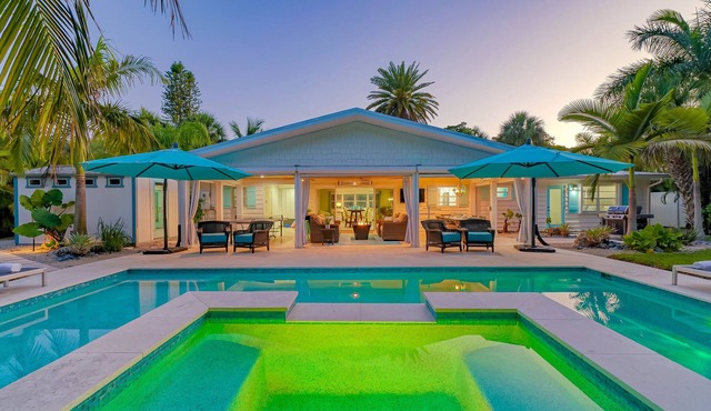Coconut Cottage | Home on Lido Key w/Private Heated Pool/Spa, Walk to Lido Beach & St. Armands!