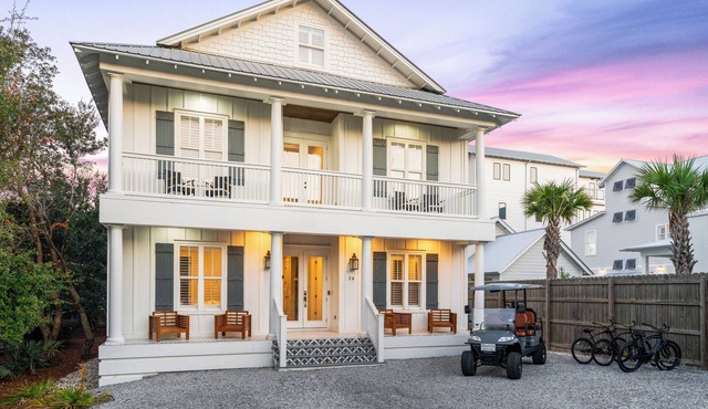 Coconut Cove-Private Pool, Golf Cart, Bikes, Walk to Beach, Discount Rates.
