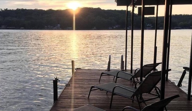 Coconut Grove - Beautiful Waterfront Home!