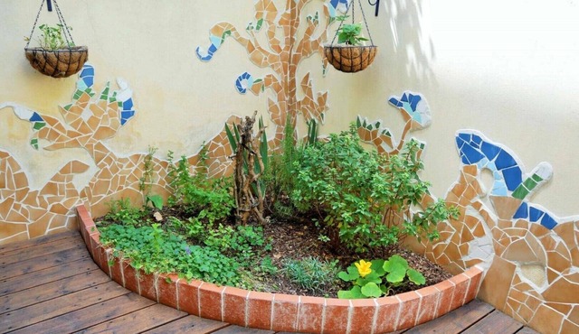 Cocoon in the Heart of Prades