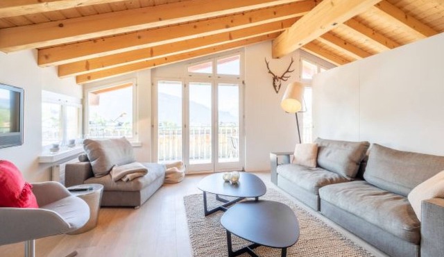 COCOON-LAAX by Interhome