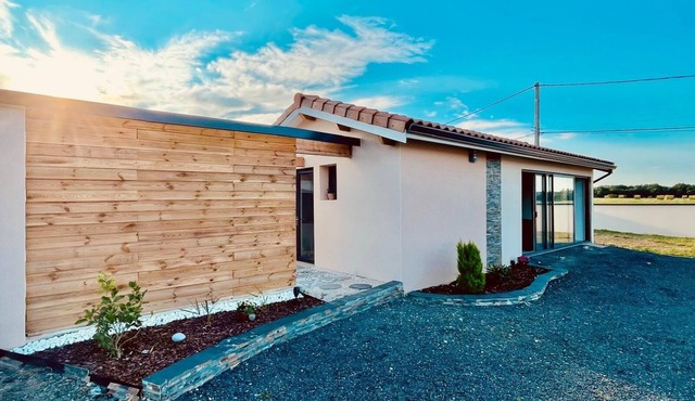 Cocooning house in a quiet location