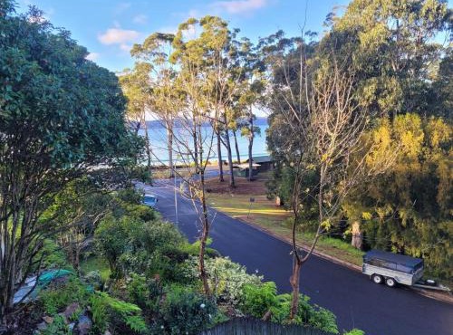 Cocora Beach Cottage - pet friendly