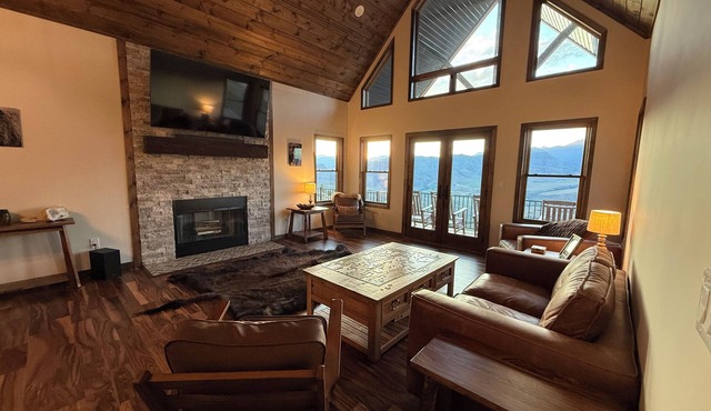 Cody WY Yellowstone Luxury Mountain Escape - 3 Bed 2 Ba Amazing Mountain Views